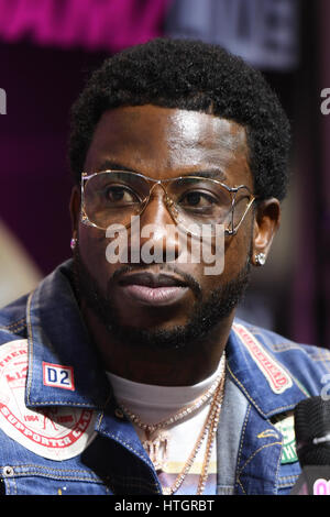 Hollywood, FL, USA 14th Mar, 2017 Gucci Mane visis 99JAMZ station de radio le 14 mars 2017 à Hollywood, en Floride Banque D'Images