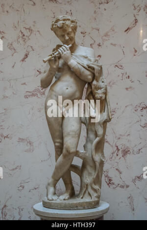 Saint-pétersbourg, Russie - le 12 août 2016 : statues et monuments historiques de Saint-Pétersbourg. L'architecture de la ville de Saint-Pétersbourg. Sculptures dans le style Banque D'Images