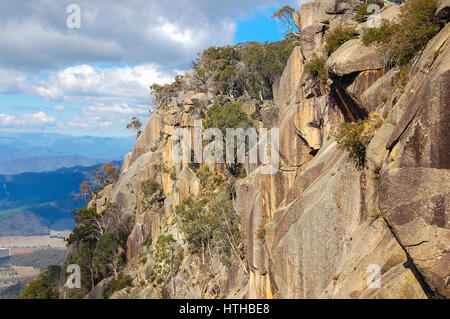 Rochers de granit à la Gorge du Mont Buffalo à Victoria, Australie Banque D'Images