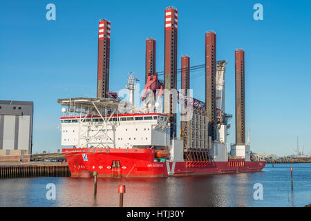 Aventure MPI dans le dock Banque D'Images