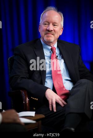 Craig Clemmensen, directeur du département américain du logement et du développement urbain Centre Ministère chargés au cours de l'OCHCO Voyage Leadership Series 10 mars 2017 à Washington, DC. Banque D'Images