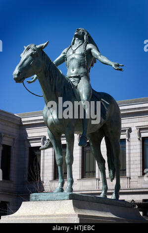 Appel au Grand Esprit Statue - Museum of Fine Arts - Boston (Massachusetts) Banque D'Images