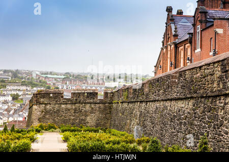 La ville fortifiée de Derry, en Irlande du Nord Banque D'Images