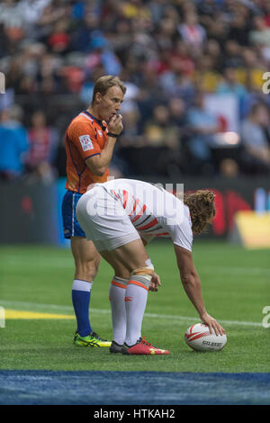 Vancouver, Canada. Mar 12, 2017. Daniel Bibby (7) de l'Angleterre, vers le bas pour un essai. 2-jour de rugby à VII de la HSBC Canada, BC Place Stadium. Les progrès de l'Angleterre après avoir battu les Fidji 40-7. Credit : Gerry Rousseau/Alamy Live News Banque D'Images