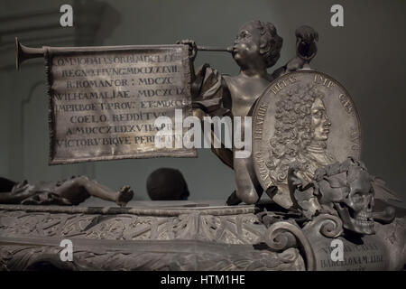 L'Empereur Joseph I (1678 - 1711) représenté sur son sarcophage dans la Crypte impériale (Kaisergruft) à Vienne, Autriche. Banque D'Images