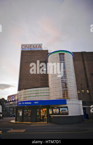 L'Art Déco Cinéma Odeon à Harrogate, Yorkshire, UK Banque D'Images