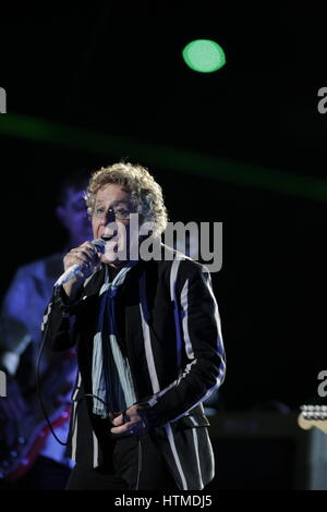 Roger Daltrey du groupe de rock, l'OMS, au Super Bowl à Miami, Floride, USA le 7 février 2010. Photo par Francis Specker Banque D'Images