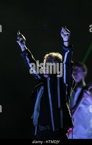 Roger Daltrey du groupe de rock, l'OMS, au Super Bowl à Miami, Floride, USA le 7 février 2010. Photo par Francis Specker Banque D'Images