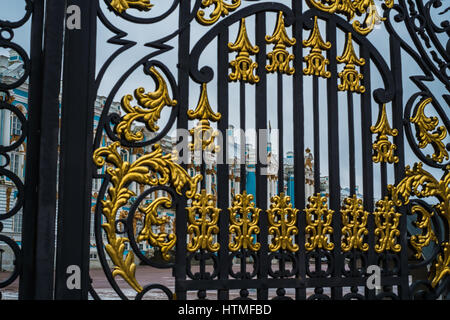 Portes du palais de Catherine à Tsarskoïe Selo, Pouchkine, Saint Petersburg Banque D'Images