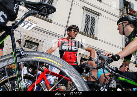 L'Oman. Mar 13, 2017. 52ème Tirreno - Adriatico Etape 06 : Ascoli Piceno - Civitanova Marche Wout van AERT (BEL) Véranda's Willems - Crelan Photo : Cronos/Yuzuru Sunada Crédit : Cronos Foto/Alamy Live News Banque D'Images