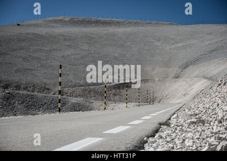 Juin 2016.Mont Ventoux dans la région Provence du sud de la France.Elle a gagné en notoriété grâce à son inclusion dans la course cycliste Tour de France. Banque D'Images