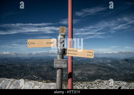 Juin 2016.Mont Ventoux dans la région Provence du sud de la France.Elle a gagné en notoriété grâce à son inclusion dans la course cycliste Tour de France. Banque D'Images