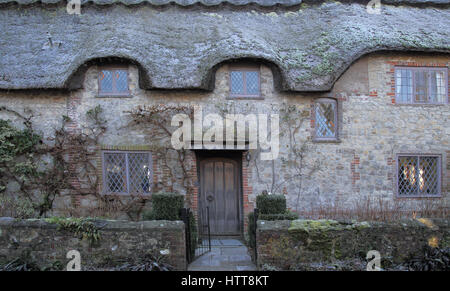 Dans le chaume West Sussex village de amberley Banque D'Images