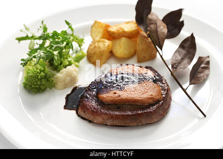 Pavé de boeuf au foie gras Banque D'Images