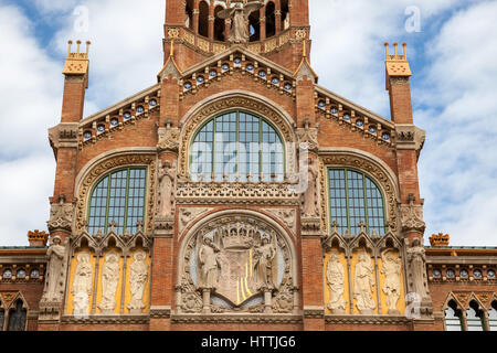 Hôpital de la Santa Creu i Sant Pau, Barcelone, Catalogne, Espagne. Par l'architecte moderniste catalan Lluís Domènech i Montaner. Banque D'Images