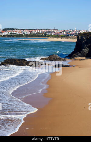 Praia das Furnas et la rivière Mira, Vila Nova de Milfontes, Alentejo, Portugal Banque D'Images