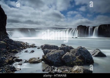 Cascade Godafoss en Islande, juin 2015 Banque D'Images