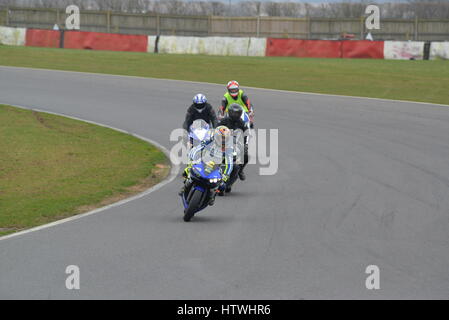 Pas de limites journée circuit moto Banque D'Images