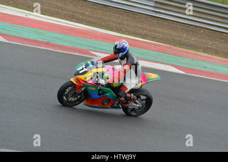 Pas de limites journée circuit moto Banque D'Images