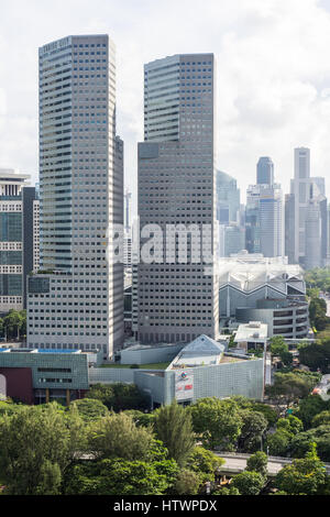 Deux tours à Suntec City Centre Marina à Singapour. Banque D'Images