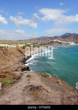 Paysage avec océan Atlantique de Fuerteventura , Canaries, près du village de Las Playitas Banque D'Images