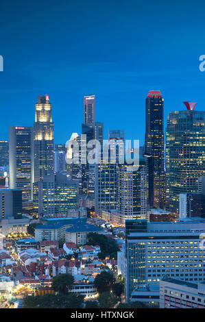 Vue sur Chinatown et gratte-ciel du quartier des affaires, Singapour Banque D'Images