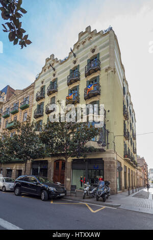 Carrer Gran de Gràcia, 77, Barcelone, Catalogne Banque D'Images