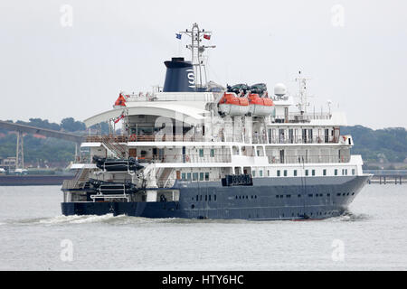 Bateau de croisière Caledonian Ciel sur la Tamise en 2012 Banque D'Images