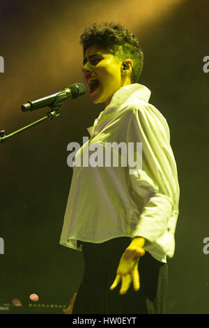 Adélaïde, Australie du Sud, Australie. 10 Mar, 2017. De Montaigne à Sydney 2017 Womadelaide Music Festival qui a eu lieu entre 10 - 13 mars 2017 à Adélaïde, Australie du Sud Crédit : Gary Francis/ZUMA/Alamy Fil Live News Banque D'Images