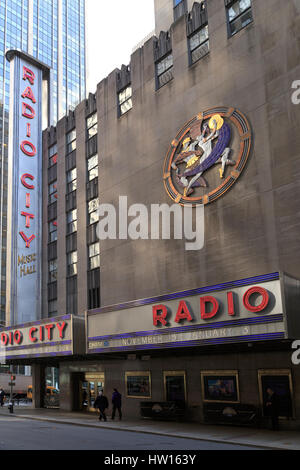 USA, New York, New York, Manhattan, Rockefeller Center, Radio City Music Hall Banque D'Images