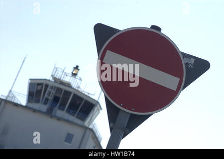 Sur la tour de l'aéroport de Sarrebruck , Tour auf dem Flughafen dans Saarbr cken' Banque D'Images