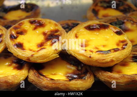 Tartes à la crème portugaise, appelée "pastel de nata ou de Belem' Banque D'Images