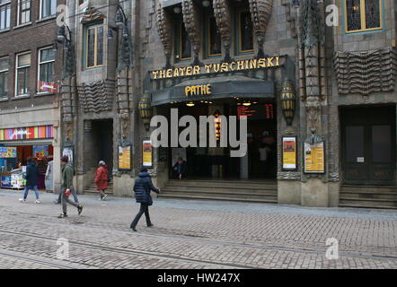 Cinéma Pathé Tuschinski, un cinéma théâtre Art Nouveau à Amsterdam, Pays-Bas. Banque D'Images