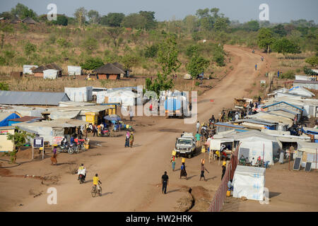 L'OUGANDA, Arua, Yumbe, sud Soudanais réfugiés en Bidi Bidi / suedsudanesische Fluechtlinge d'établissement des réfugiés im Fluechtlingslager Bidi Bidi Banque D'Images