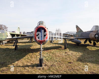 Republic F-84F Thunderstreak au Musée de l'Aviation Polonaise à Cracovie en Pologne Banque D'Images