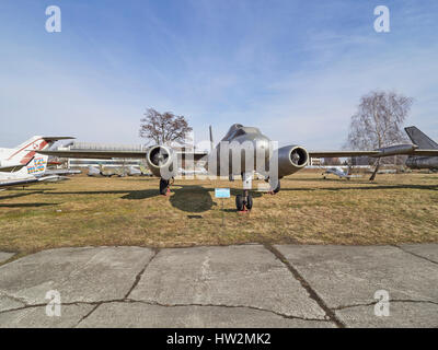 Iliouchine Il-28U "ascot" au Musée de l'Aviation Polonaise à Cracovie en Pologne Banque D'Images