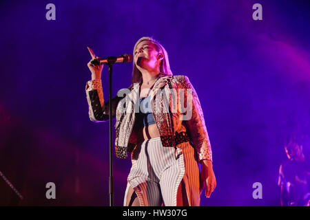 Turin, Italie. Mar 16, 2017. Anne Marie effectue à Turin Crédit : Daniele Baldi/Pacific Press/Alamy Live News Banque D'Images