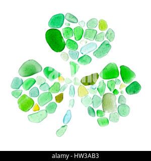 Faites de feuilles shamrock seaglass sur fond blanc Banque D'Images