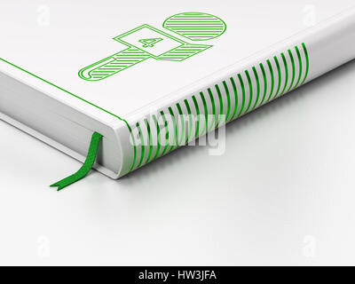 News concept : livre fermé avec l'icône du microphone sur marbre vert, fond blanc, 3D Rendering Banque D'Images