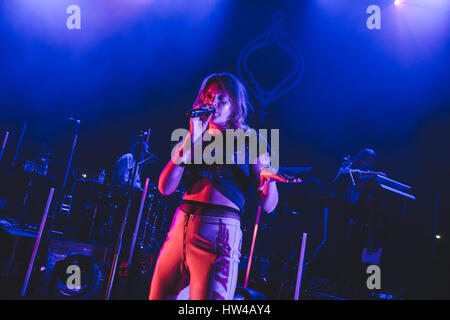 17 mars 2017 - chanteur et compositeur suédois, Ebba Tove Elsa Nilsson, mieux connu sous le nom de scène de Tove Lo, fonctionne à l'O2 Shepherds Bush Empire, 2017 Credit : Myles Wright/ZUMA/Alamy Fil Live News Banque D'Images