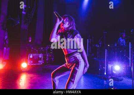 17 mars 2017 - chanteur et compositeur suédois, Ebba Tove Elsa Nilsson, mieux connu sous le nom de scène de Tove Lo, fonctionne à l'O2 Shepherds Bush Empire, 2017 Credit : Myles Wright/ZUMA/Alamy Fil Live News Banque D'Images