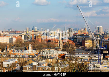 Vue extérieure du chantier à 10 Hammersmith Grove, le développement d'un nouveau bureau à Londres, au Royaume-Uni. Banque D'Images