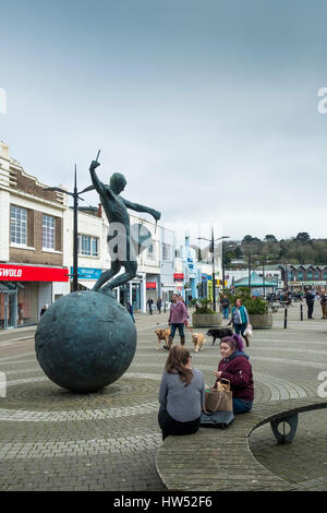 Statue batteur Quai Citron Centre-ville de Truro Cornwall. Banque D'Images