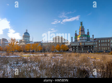 Vieille ville de Montréal avec Marché Bonsecours et Notre-Dame-de-Bon-Secours - Montréal, Québec, Canada Banque D'Images