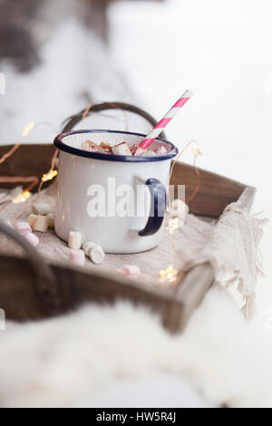 Chocolat chaud avec guimauves et menthe Banque D'Images