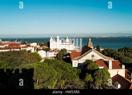 Portugal, Lisbonne, Alfama, Castelo Sao Jorge, château Saint-Georges, vue sur le Tage Banque D'Images