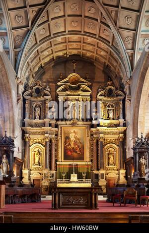 France Morbihan Auray intérieur de l'église Saint-gildas Laval retable en pierre et marbre de 1664 attribué à Olivier Banque D'Images