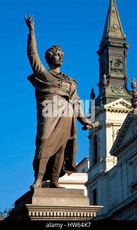 La Hongrie, Budapest, inscrite au Patrimoine Mondial de l'UNESCO, Statue de Sandor Petofi à Budapest Banque D'Images