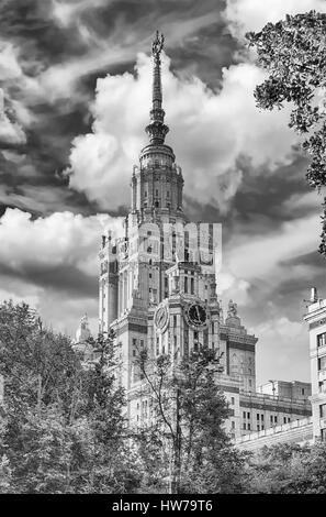 L'Université d'État Lomonosov, bâtiment emblématique et une visite à Moscou, Russie Banque D'Images