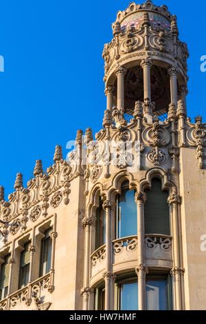 Espagne, Catalogne, Barcelone, l'Eixample, Passeig de Gracia, Casa Lleó Morera i (1905), bâtiment moderniste conçu par l'architecte Lluis Domenech i Montaner Banque D'Images